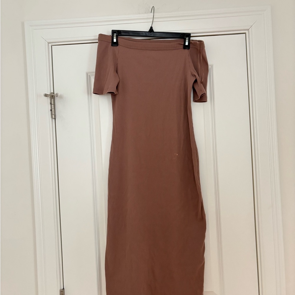 Off-Shoulder Ribbed Midi Dress in Tan - Picture 5 of 6